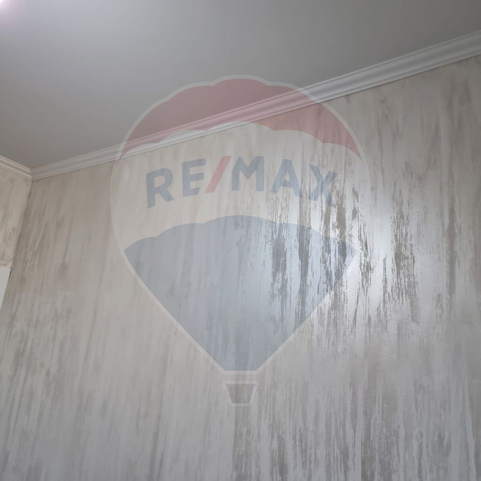 DE VANZARE Vila tip Quadruplex OTOPENI