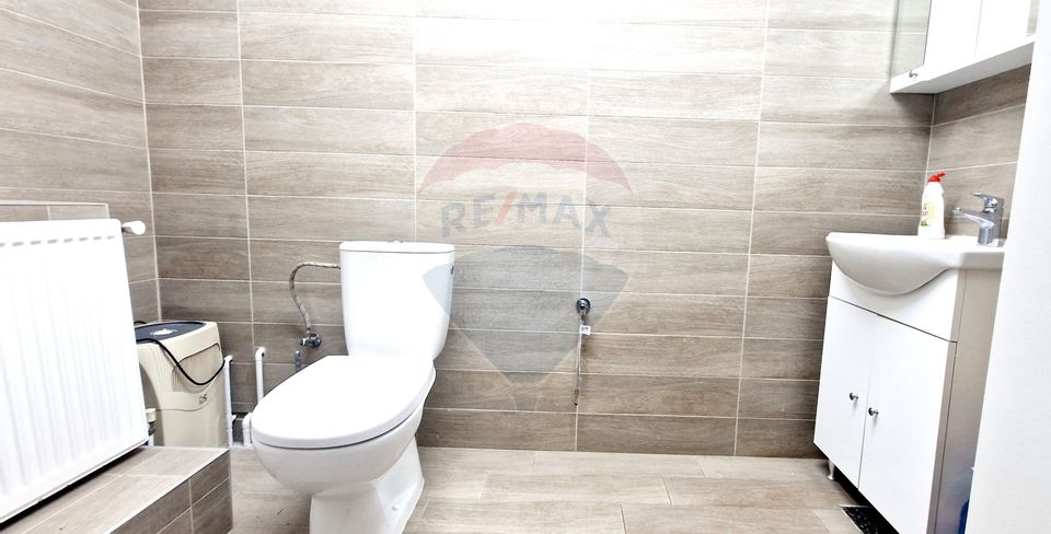 80sq.m Commercial Space for rent, Brasovul Vechi area