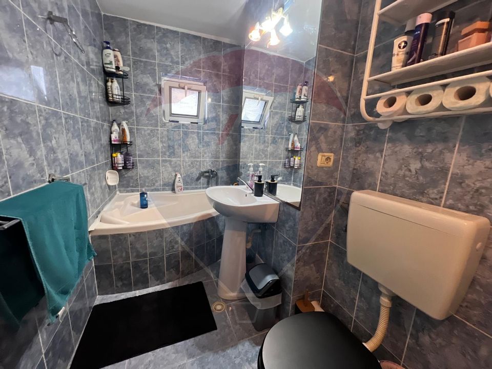 4 room Apartment for sale, Confectii area