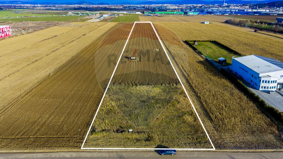 Land 25,000sqm Ghimbav / Strada Sanzienei