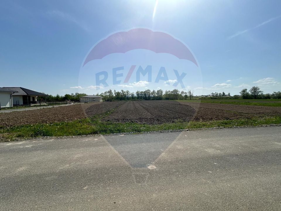 Land 2,900sqm Sasar / Strada Primaveri