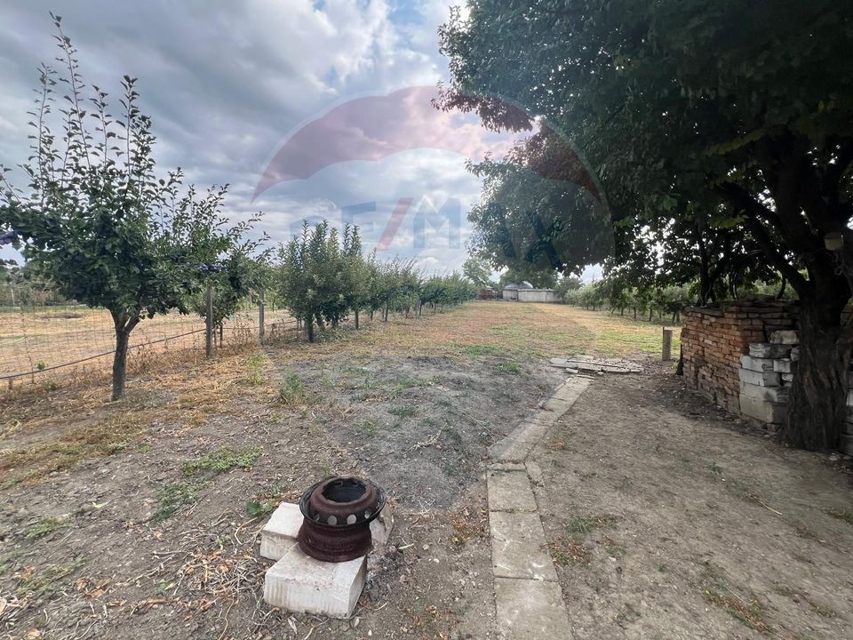 3 room House / Villa for sale, Est area