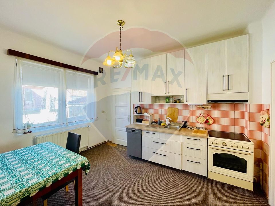 2 room House / Villa for rent, Resita area