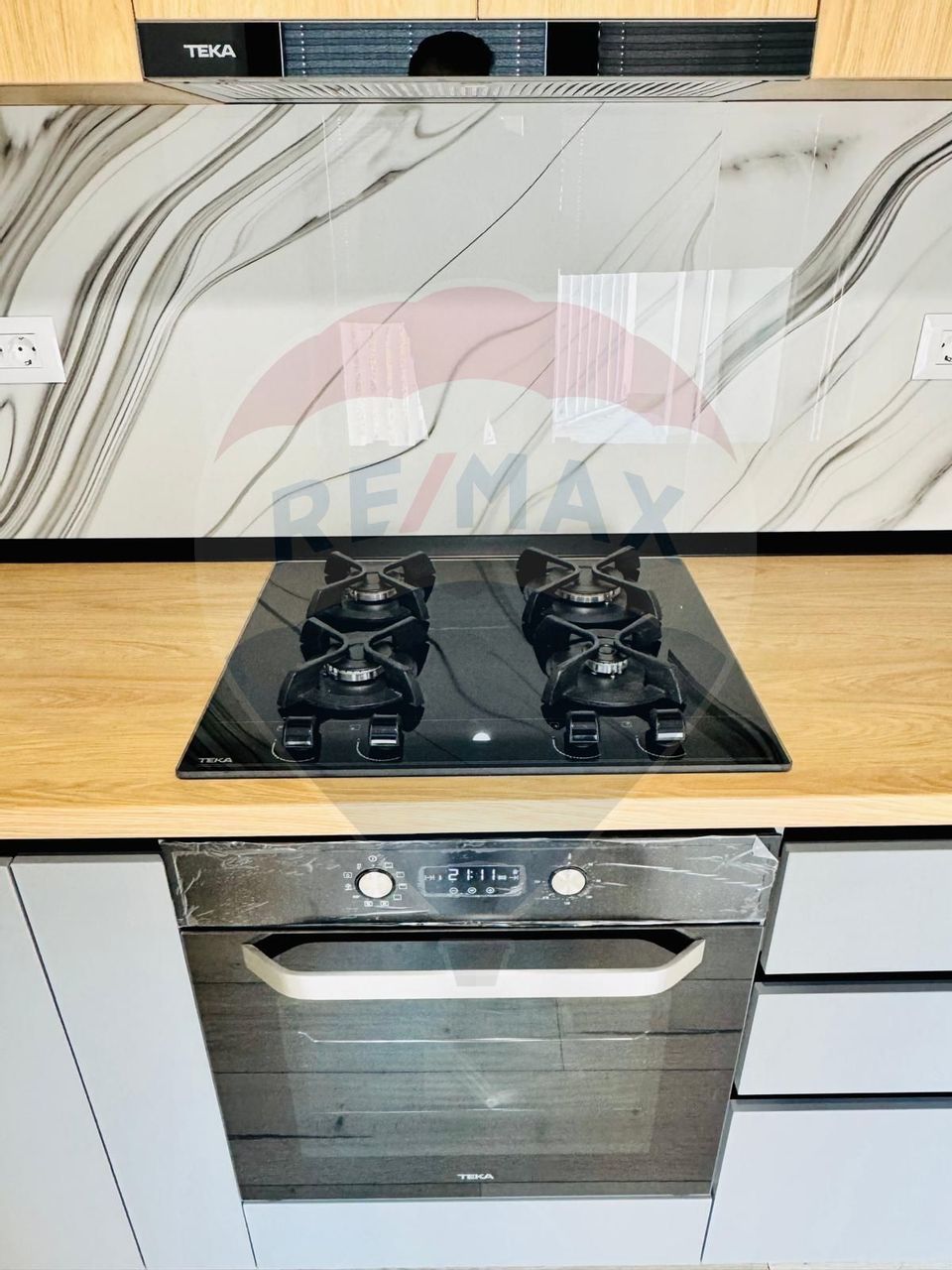 Apartament cu 3 camere de vânzare în zona Central