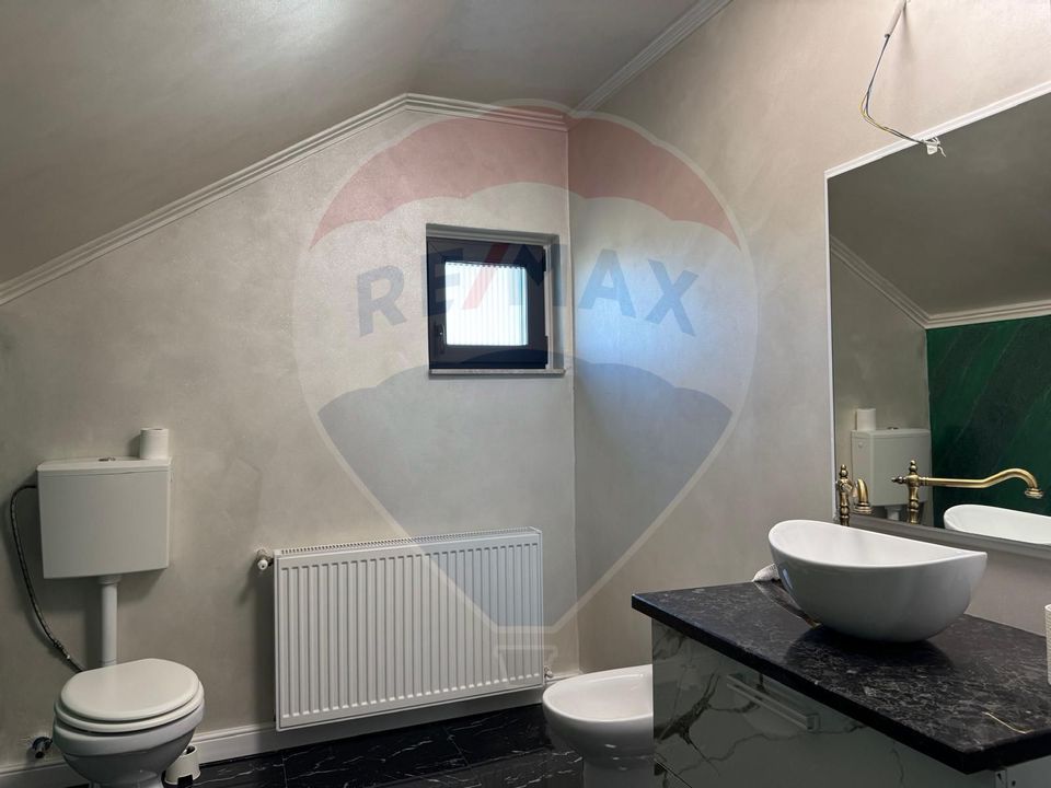 4 room House / Villa for sale