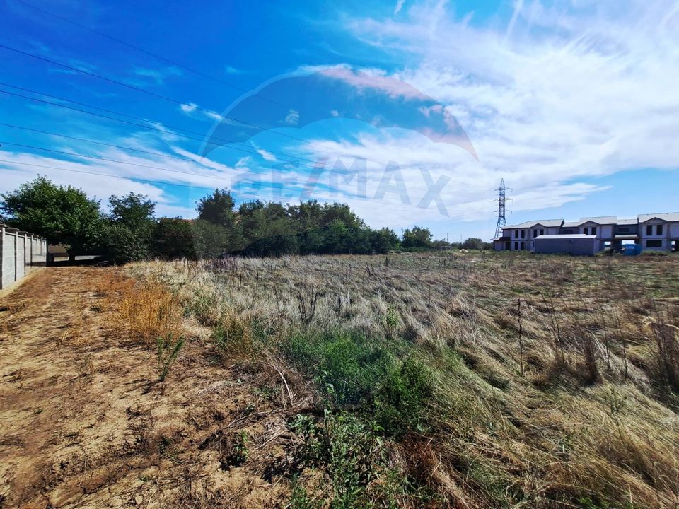 Teren ideal pentru complex rezidențial – Aradul Nou