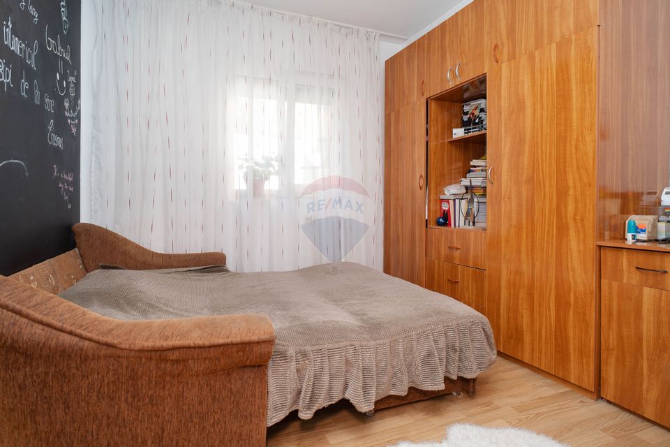 2 room Apartment for sale, Baza 3 area