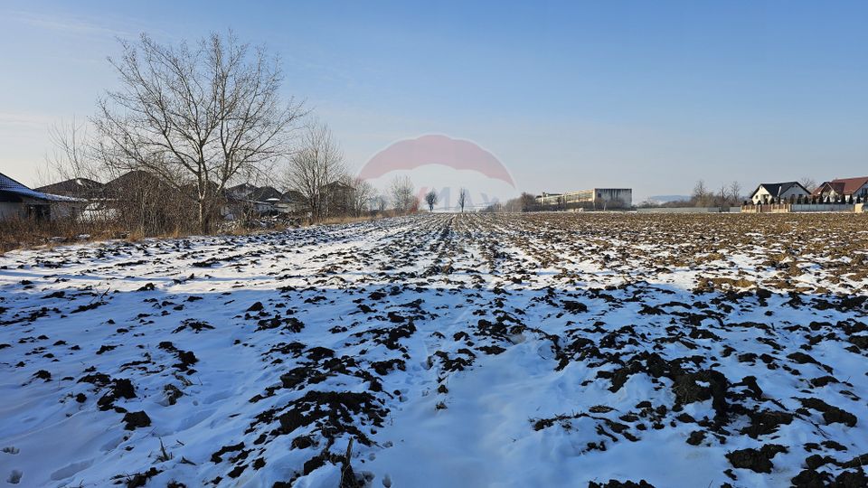 Teren intravilan 2200mp, Suceava / DJ208D