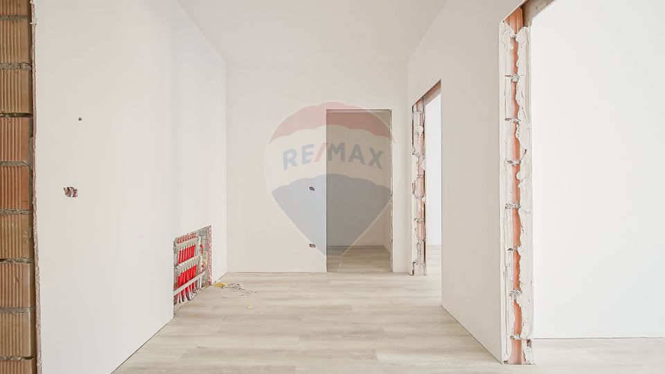 Comision 0% | Apartament 42 mp – Intrare Sanpetru Mall