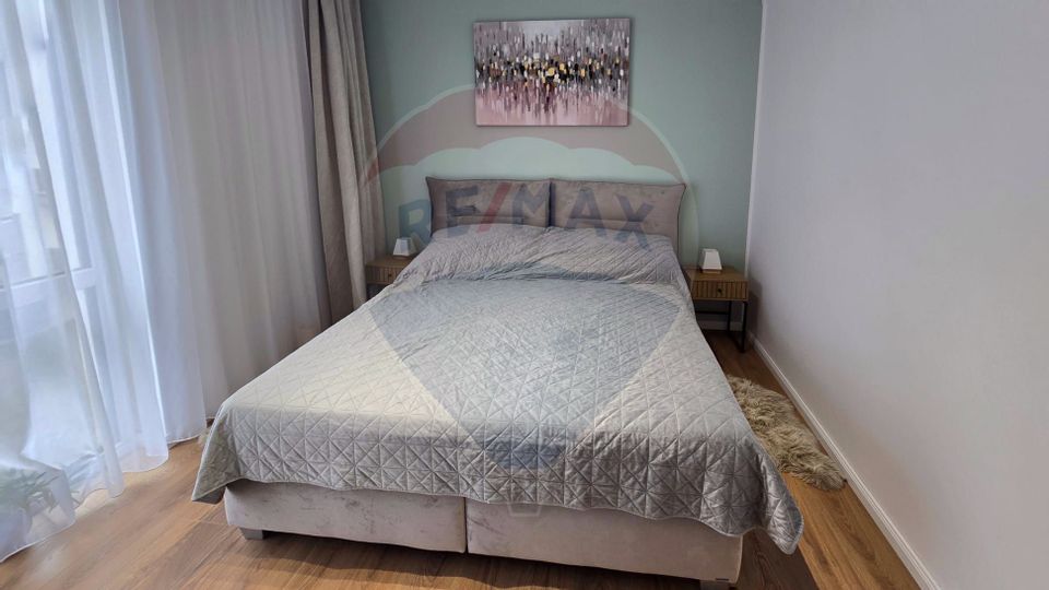 Vând apartament 2 camere, Zona Vivo Mall