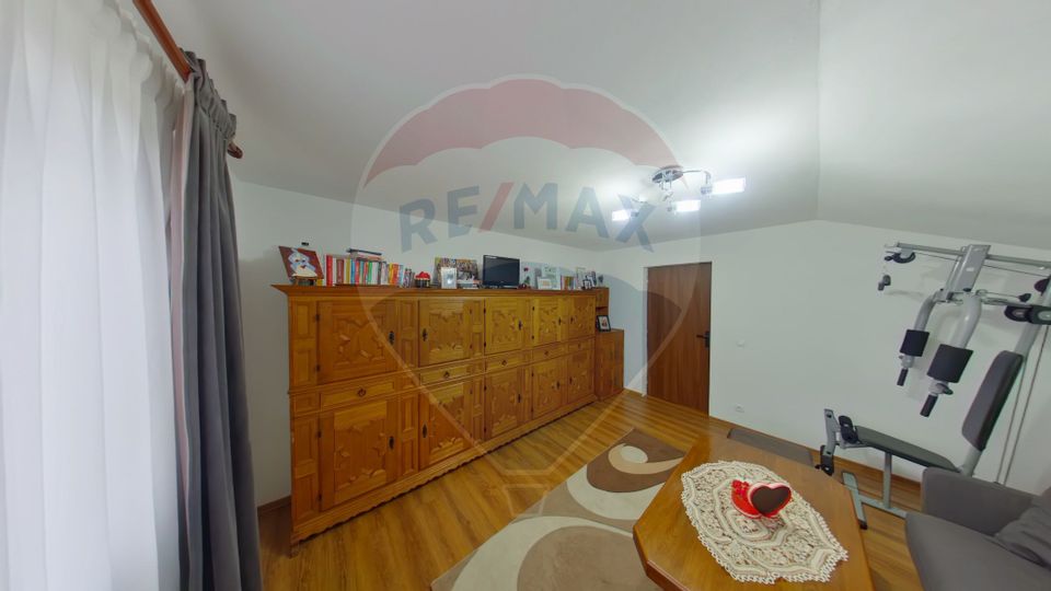 5 room House / Villa for sale, Central area