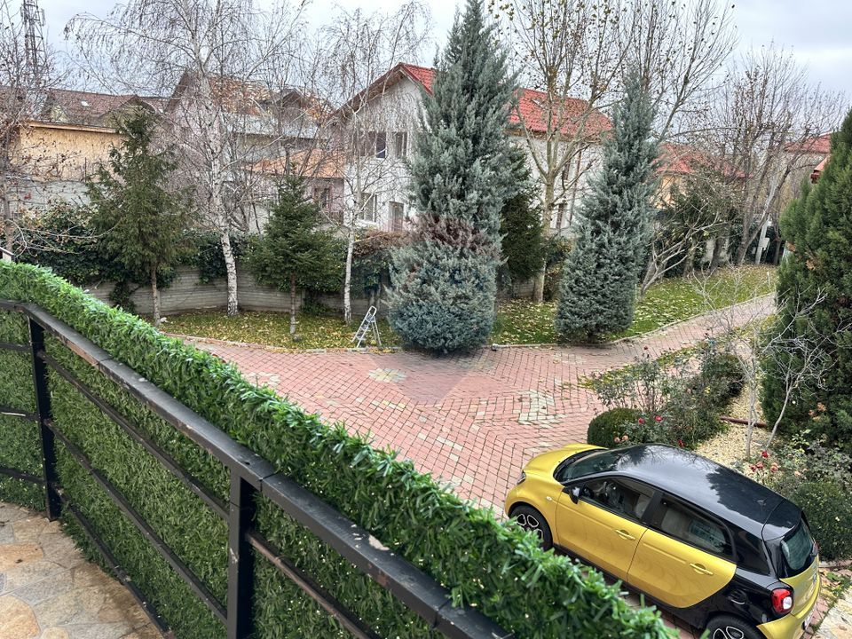 DE VANZARE Reședință Premium cu Piscină și Teren Generos – Chiajna