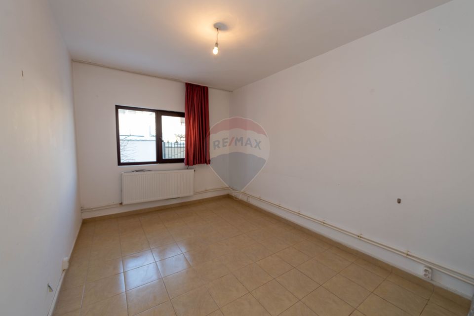 Special villa with 3 levels for sale Pantelimon - Cernica Forest