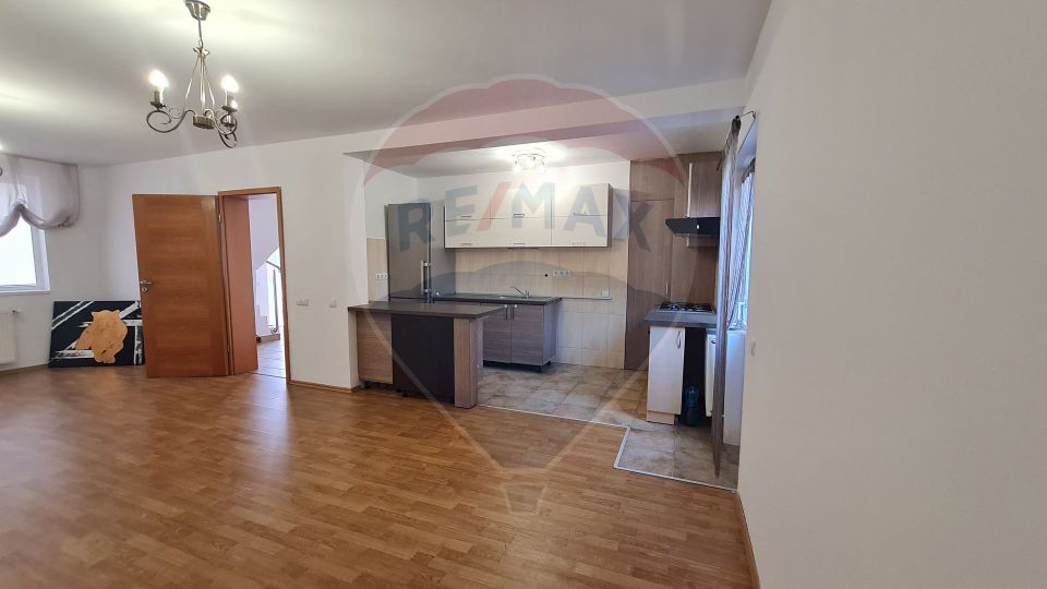 4 room House / Villa for rent, Europa area