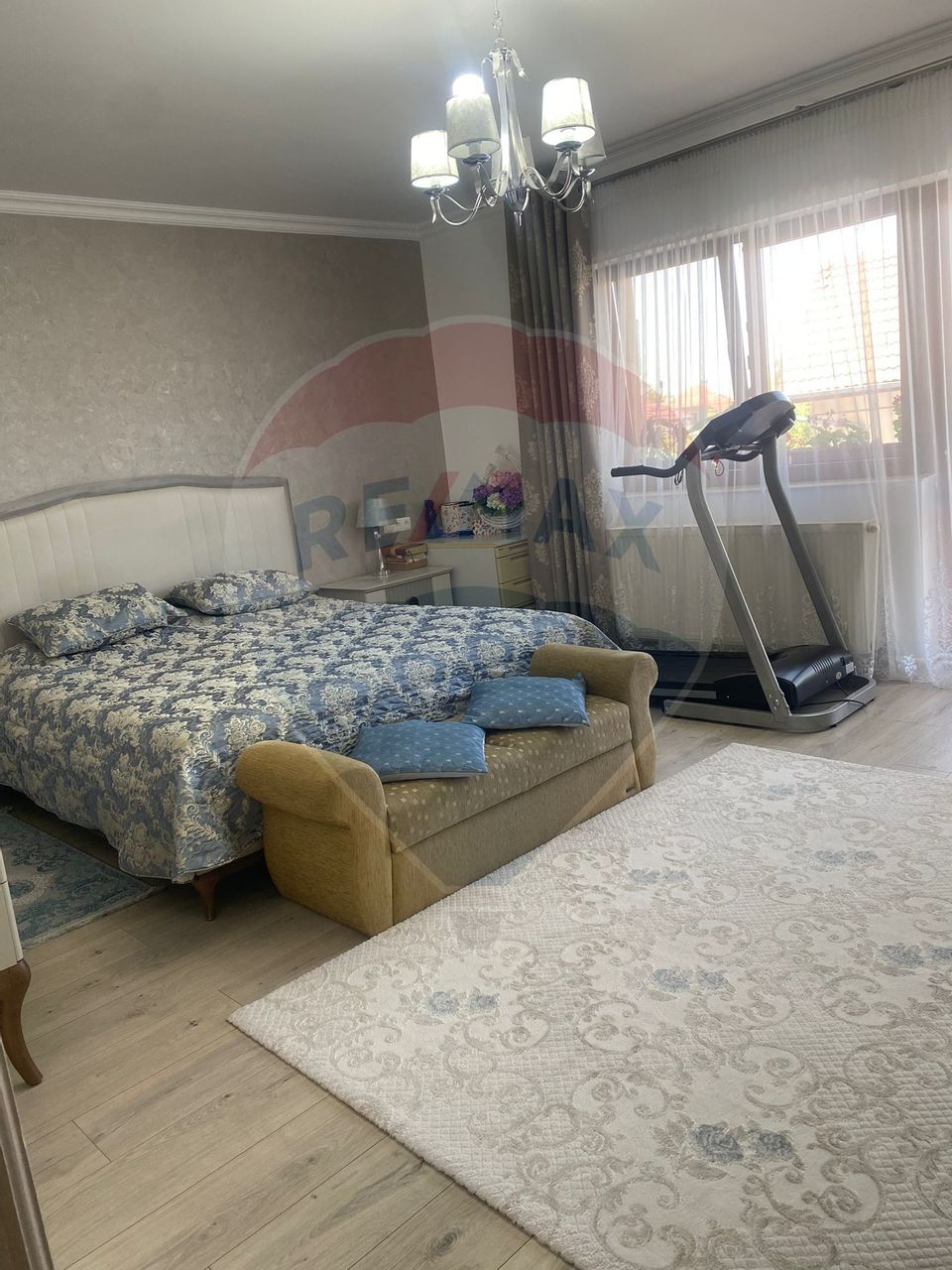 6 room House / Villa for sale, Central area