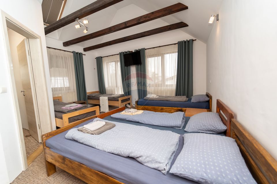 10 room Hotel / Pension for rent