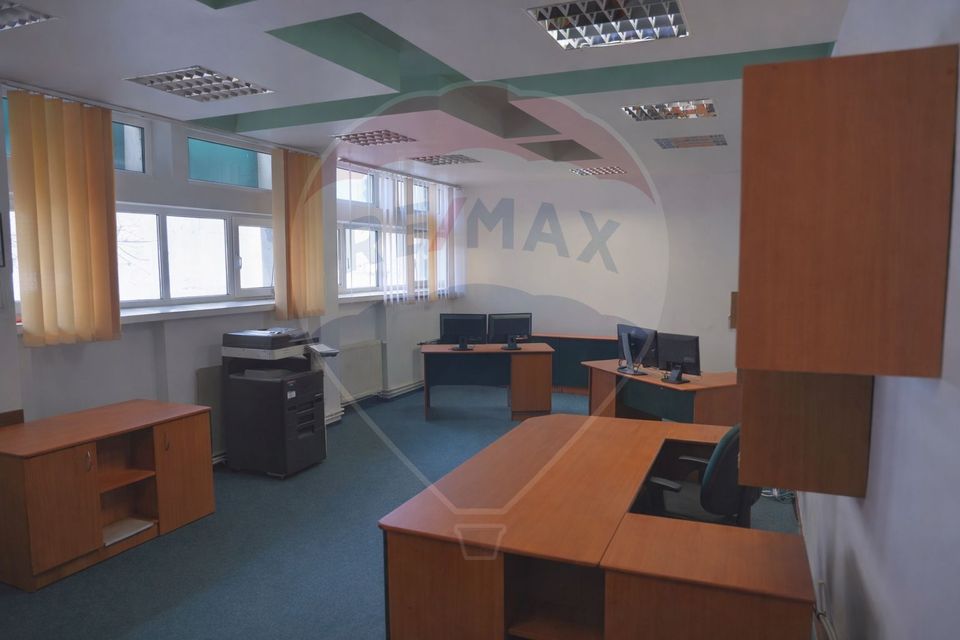 200sq.m Commercial Space for sale, Central area