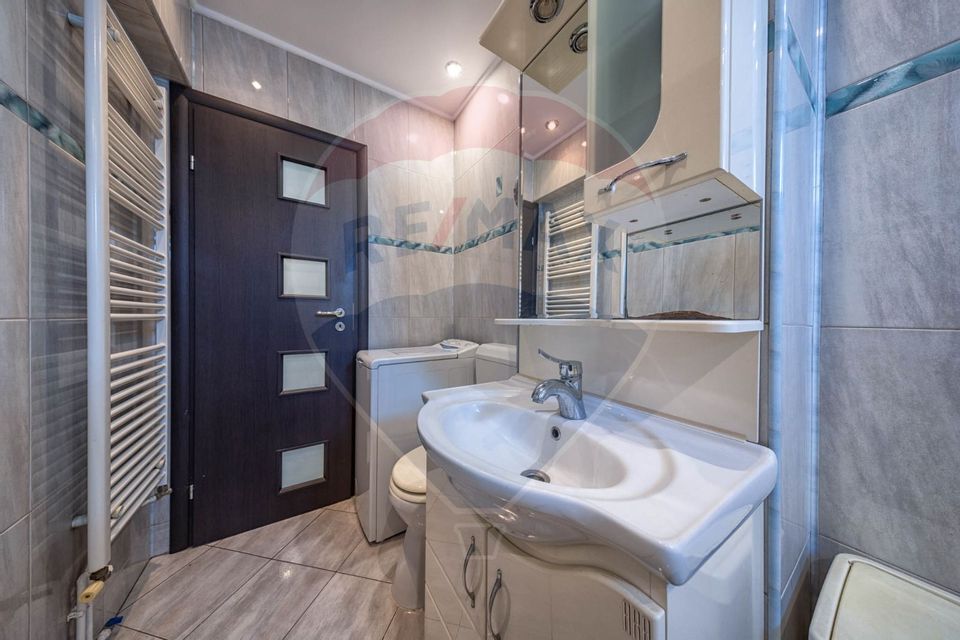 Apartament cu 3 camere, vis-a-vis de parcul Tractorul!