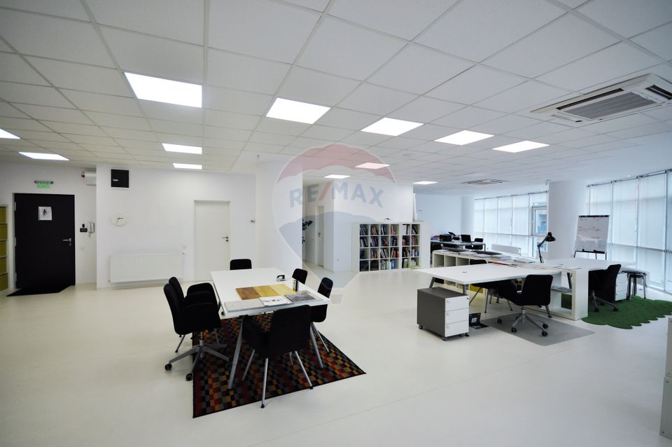 RENT!!! Office space, open space, special arrangement