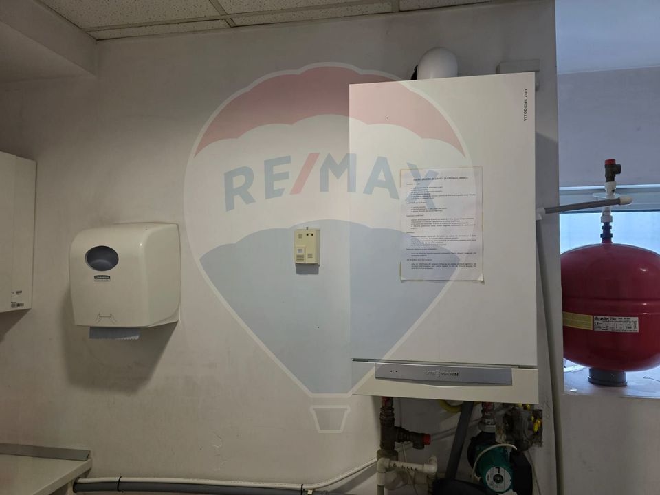 Spatiu comercial de inchiriat in zona centrala a mun Onesti