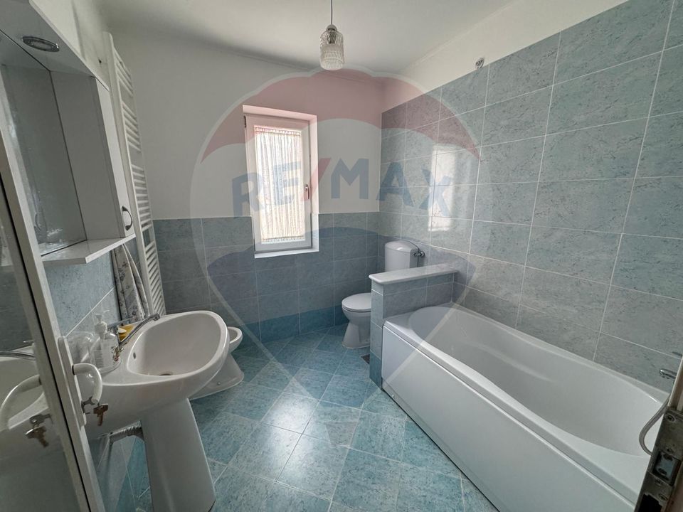 6 room House / Villa for sale, Darmanesti area