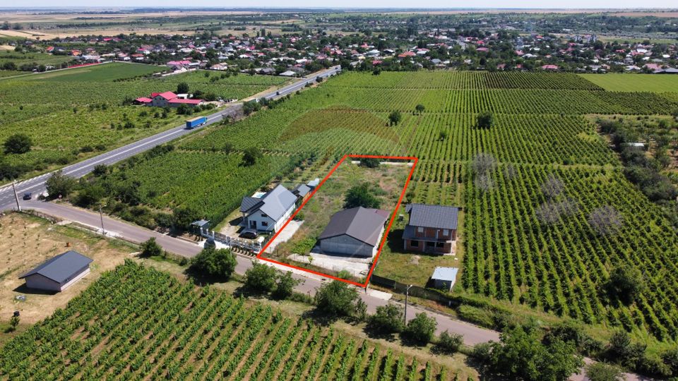 Casă sau Spatiu Dumbraveni langa DN E85