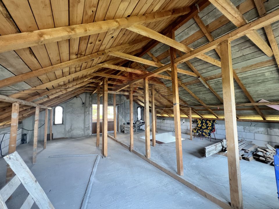 Casă / Vilă cu 3 camere de vânzare