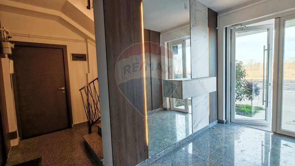 Apartament cu 2 camere de vânzare Tunari