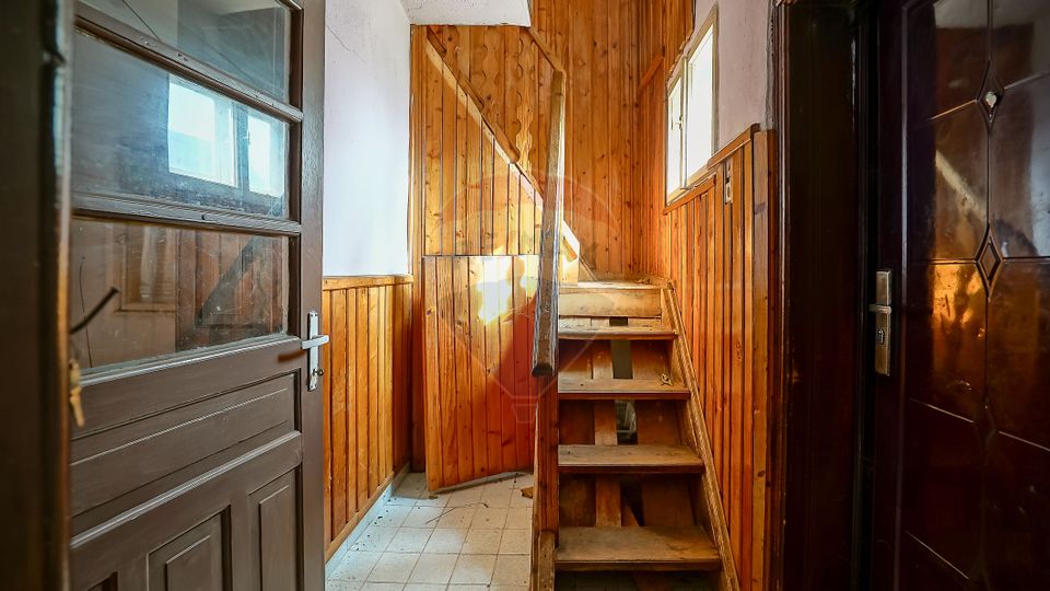 Casă + teren de vânzare – comision 0%