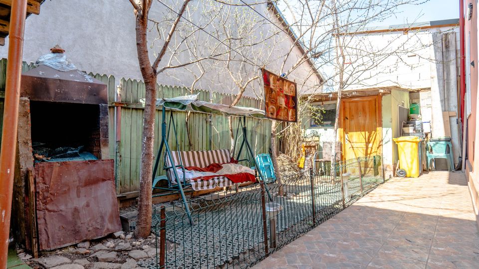 Colentina- Ion Creanga - vanzare vila 6 camere, prosumator