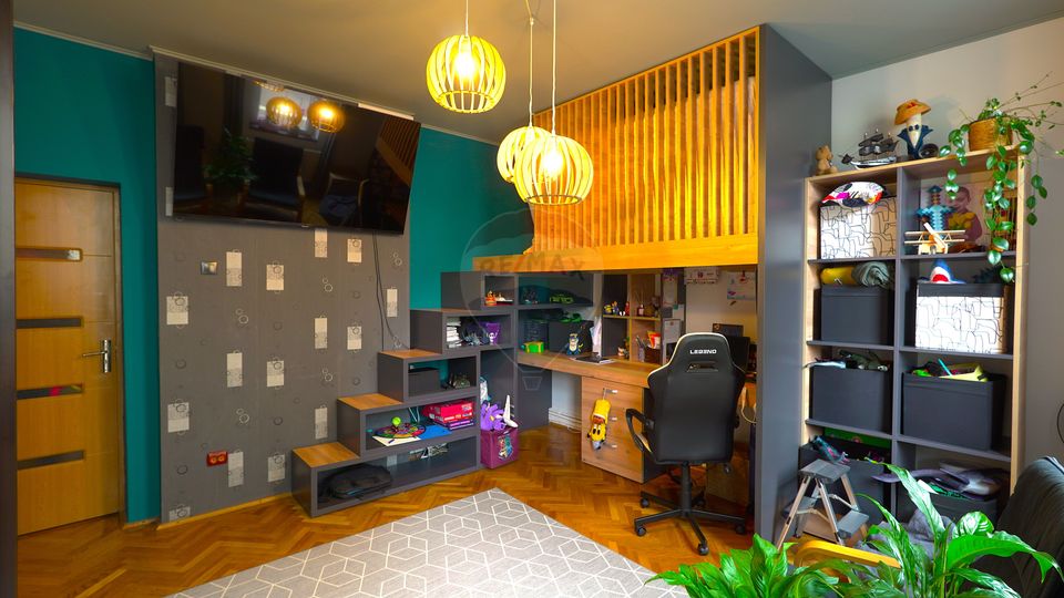 Apartament de vânzare, 3 camere, Bd. Ferdinand. 68 mp