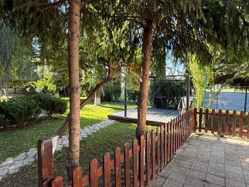 Cladire cu teren de inchiriat Bacau Calea Romanului