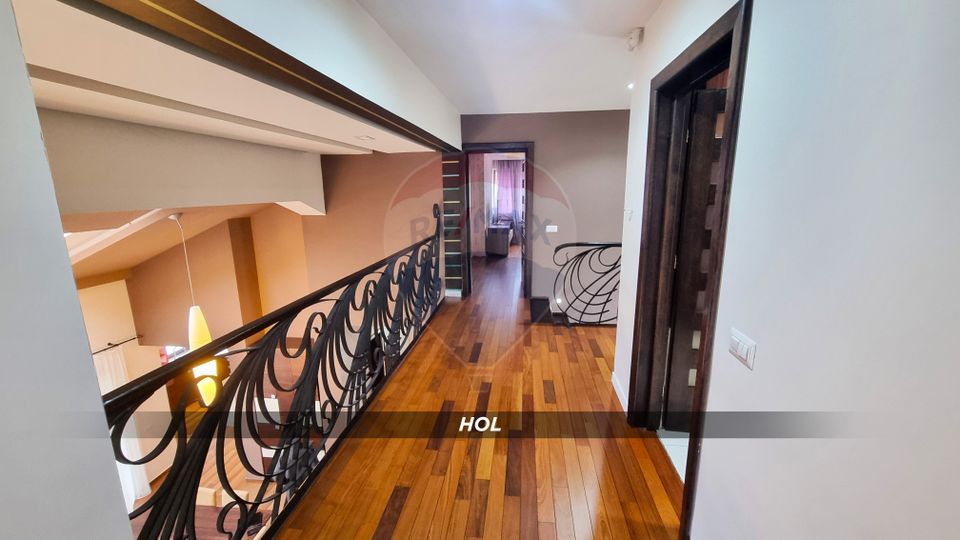 Casă la cheie, proprietate deosebită în Buzești, P+E și teren 3657 mp