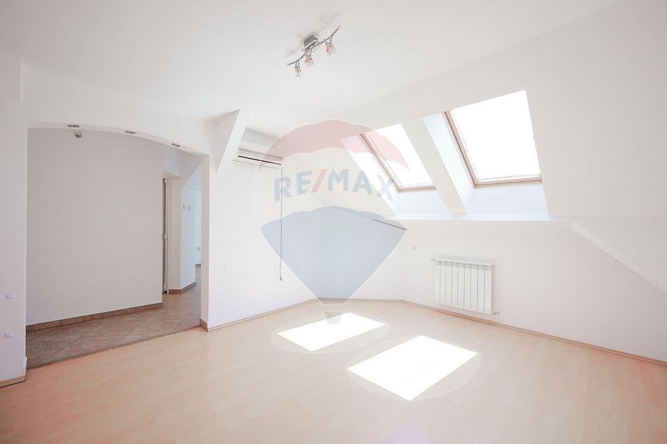 Spațiu comercial de 146 mp, Ultracentral, de Închiriat