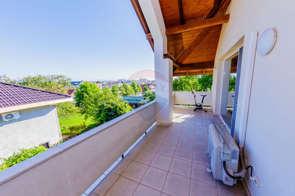 5 room House / Villa for sale, Central area