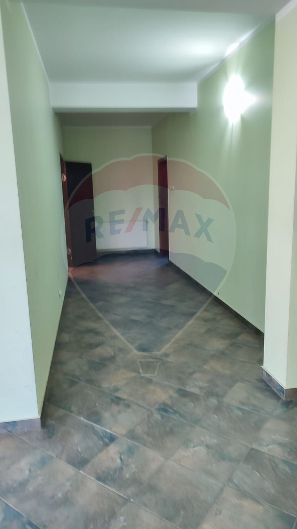 150sq.m Commercial Space for rent, Nord area