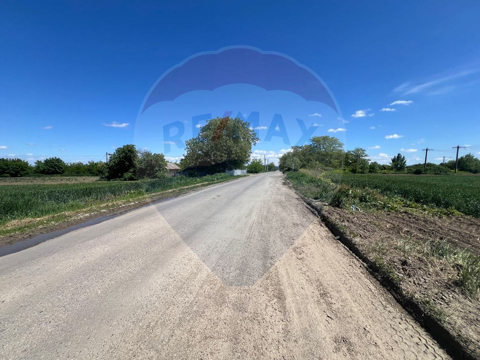 Casă / Vilă cu 5 camere de vânzare