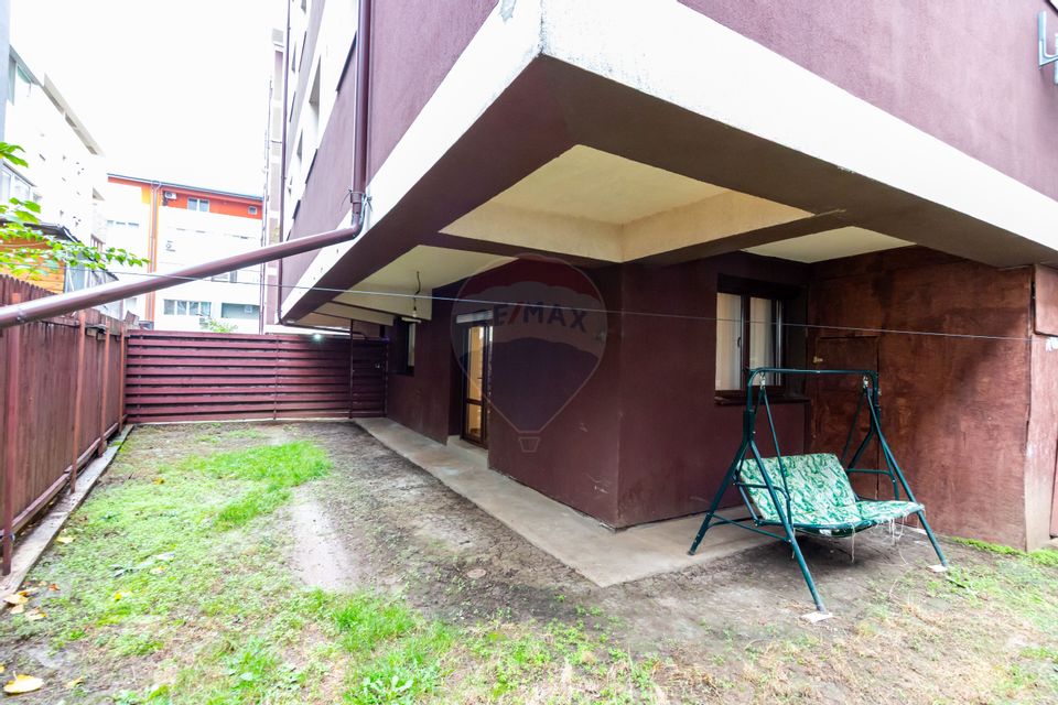 Apartament cu 4 camere si gradina proprie de vanzare/ str.  Amurgului