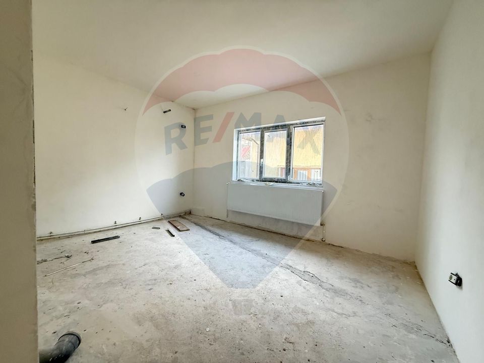 Vila P + 1 de vanzare in Eforie Nord teren proprietate 300 mp