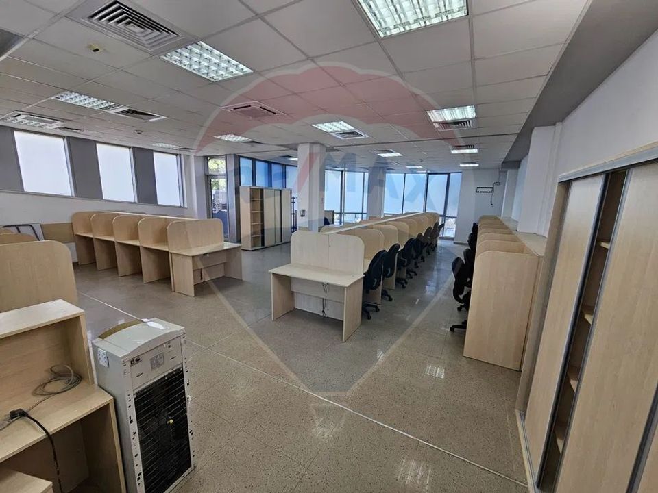 149.9sq.m Office Space for rent, Central area