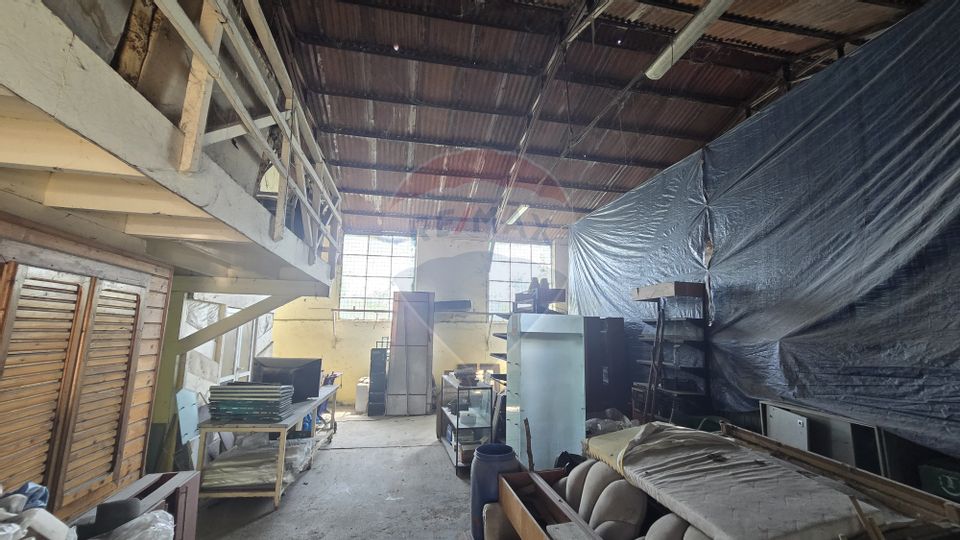 Hale pentru depozitare(lemn si metalica) in zona Giulesti