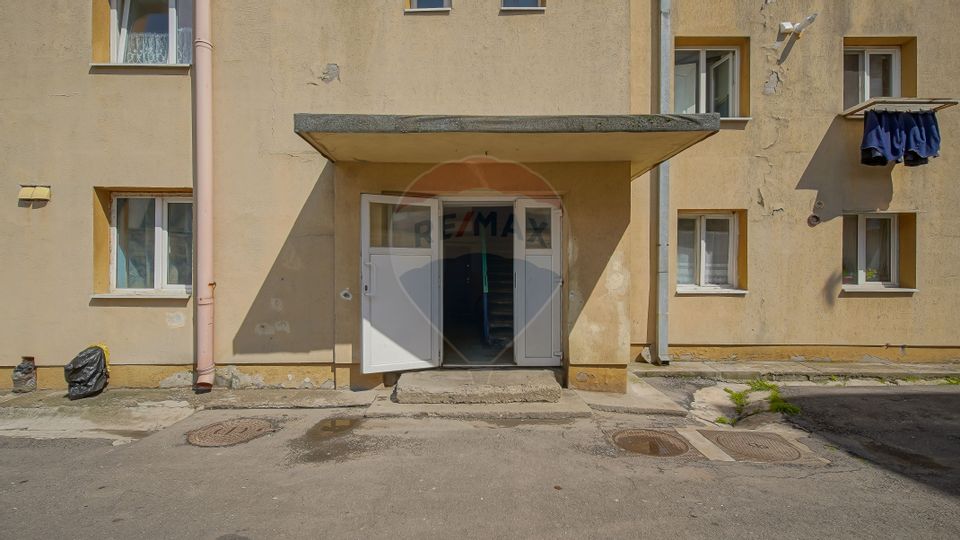 COMISION 0%! Camera de 10 mp | Etaj Intermediar | Toate Utilitatile