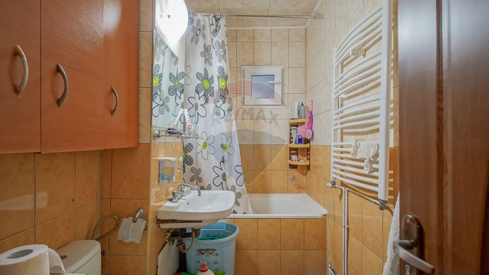 De vanzare apartament 3 camere - comision 0% cumparator