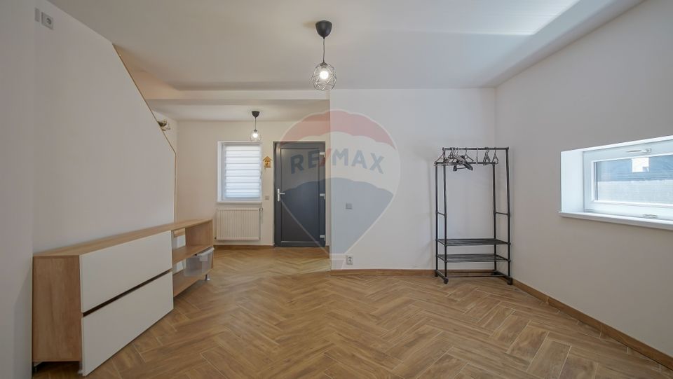 Casă 96 metri pătrați utili – Cartier Valea cu Flori, Brașov