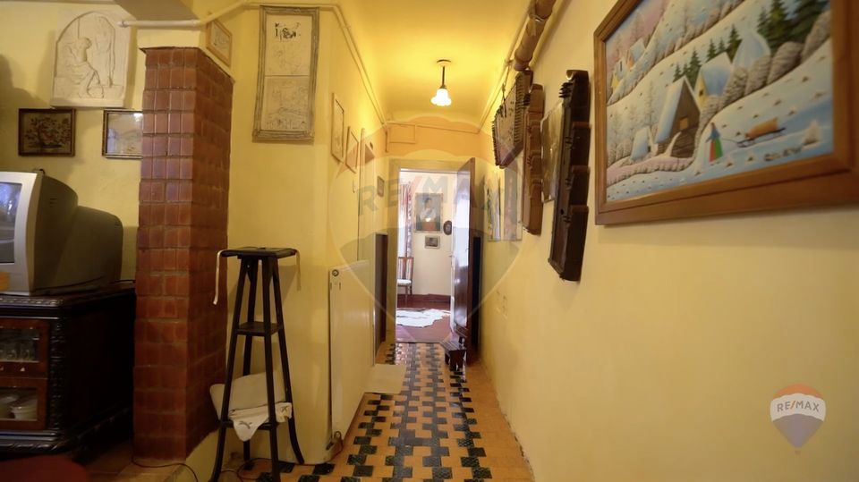 Casă cu poveste în Zamora, Bușteni