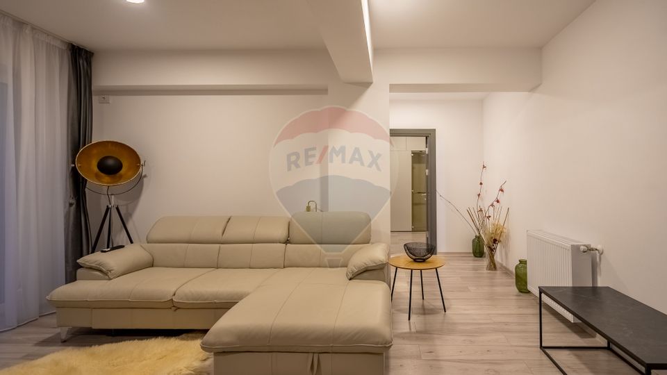 2 room Apartment for rent, Triaj area