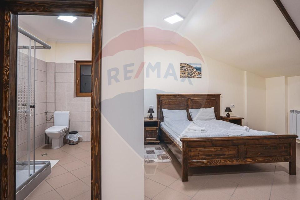 15 room Hotel / Pension for sale