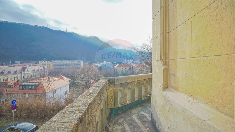 7 room Apartment for sale, Centrul Istoric area