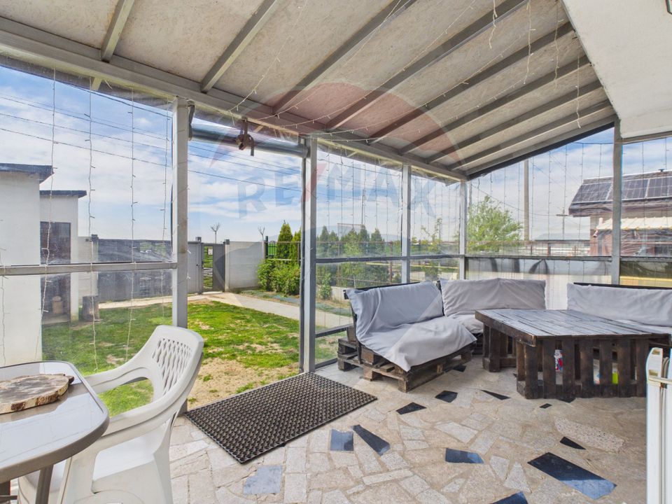 4 room House / Villa for sale