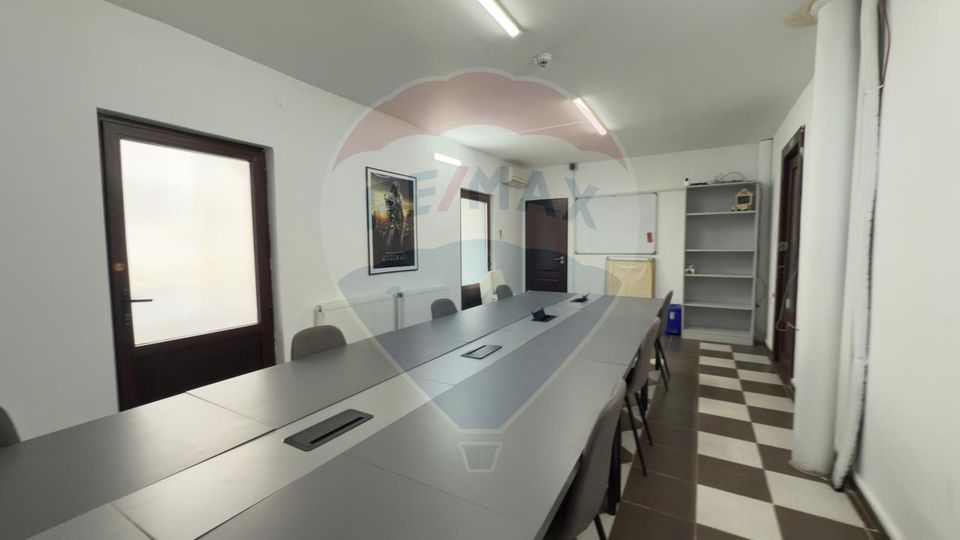 Spațiu birouri modern, 2 camere, ideal cursuri/training, Ploiesti